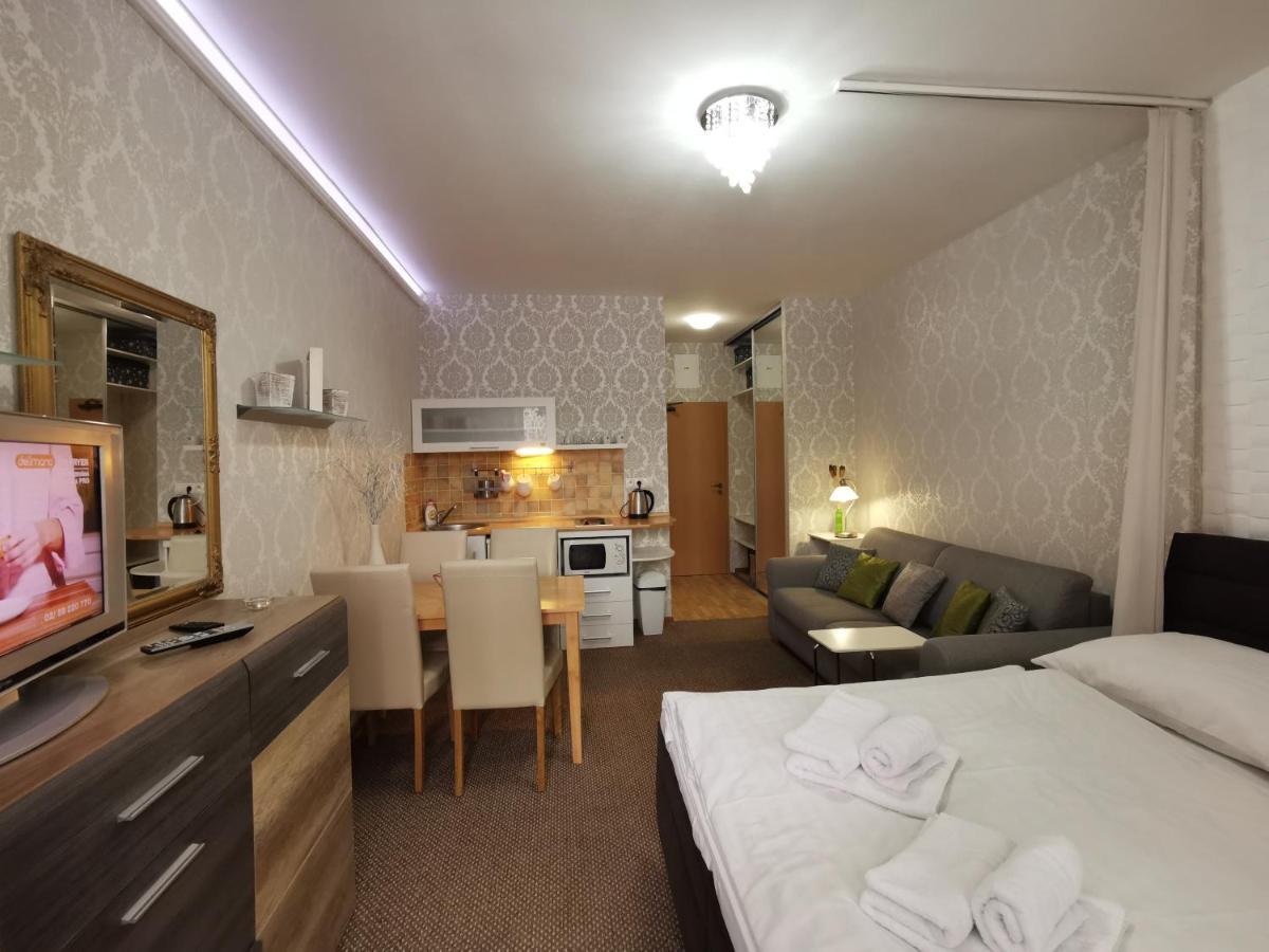 Apartmany Fatrapark 1 S Wellnessom Hrabovska Dolina Ружомберок Екстериор снимка