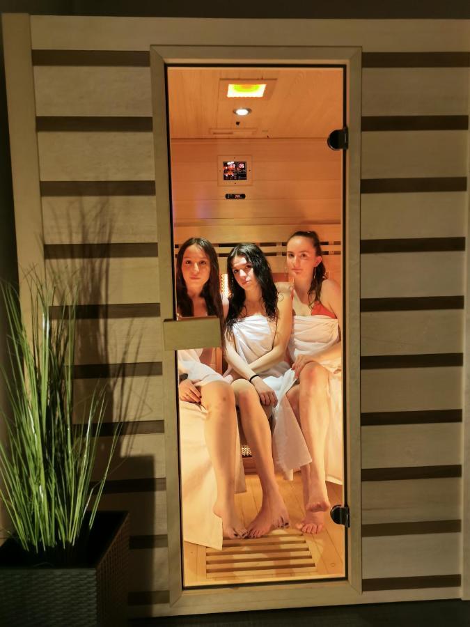 Apartmany Fatrapark 1 S Wellnessom Hrabovska Dolina Ружомберок Екстериор снимка